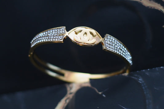 Round Studded Bangle with Zircon Silver925