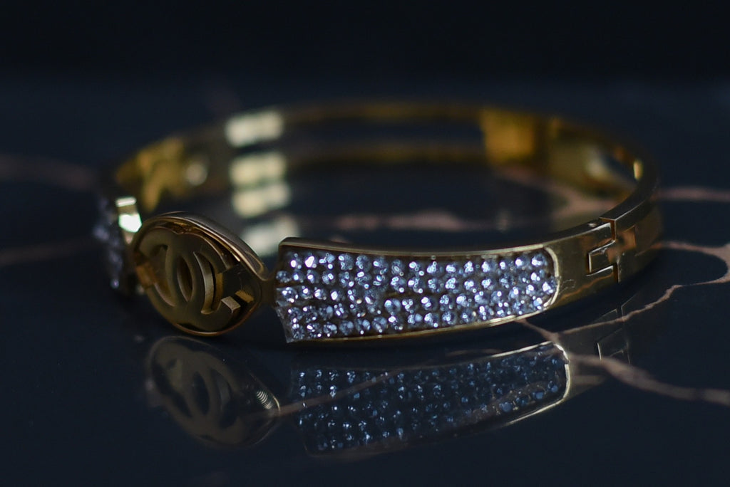 Round Studded Bangle with Zircon Silver925