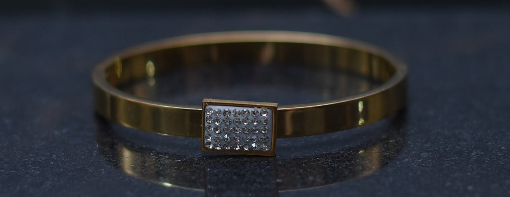 Round Studded Bangle Silver925