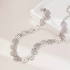 Women's Fashion Geometric Hollow Square Chain Necklace - Retro Minimalist Style, Perfect for Parties and Casual Attire